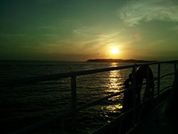 篠島発、船からの景色